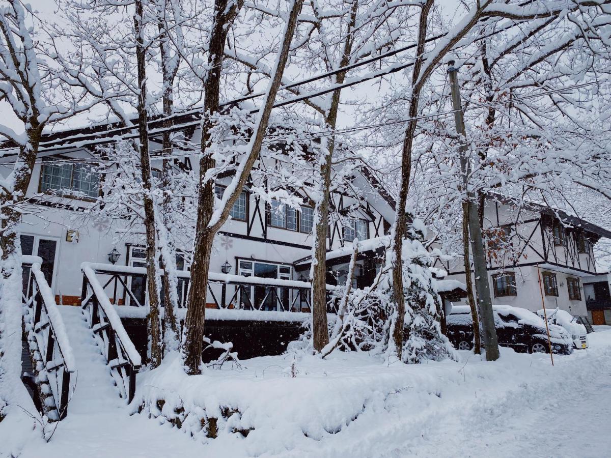 Apricot Pension Hakuba Eksteriør billede